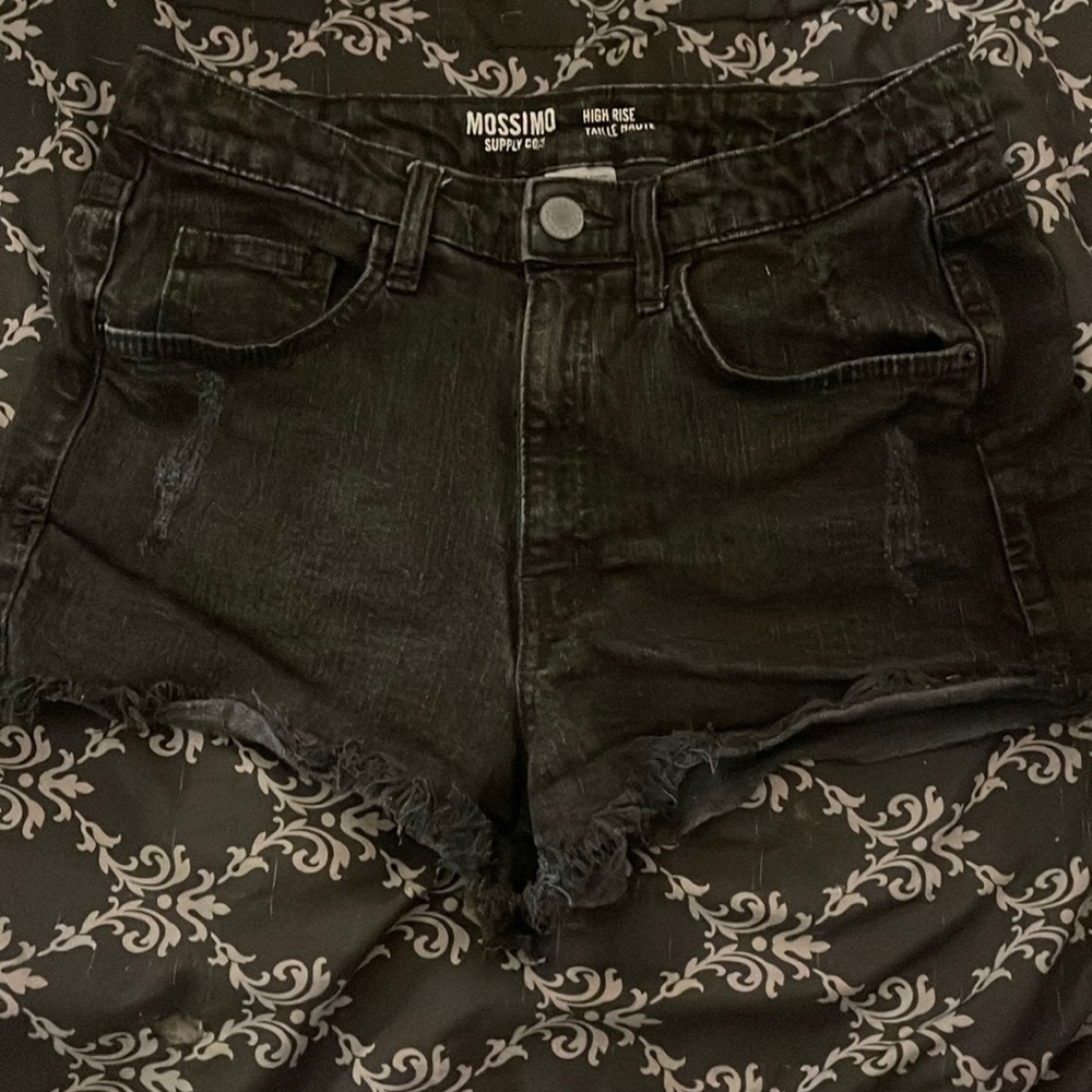 Mossimo supply co. Size 11 high rise black jean shorts
